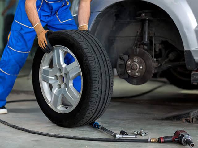 Car Battery Replacement Dubai